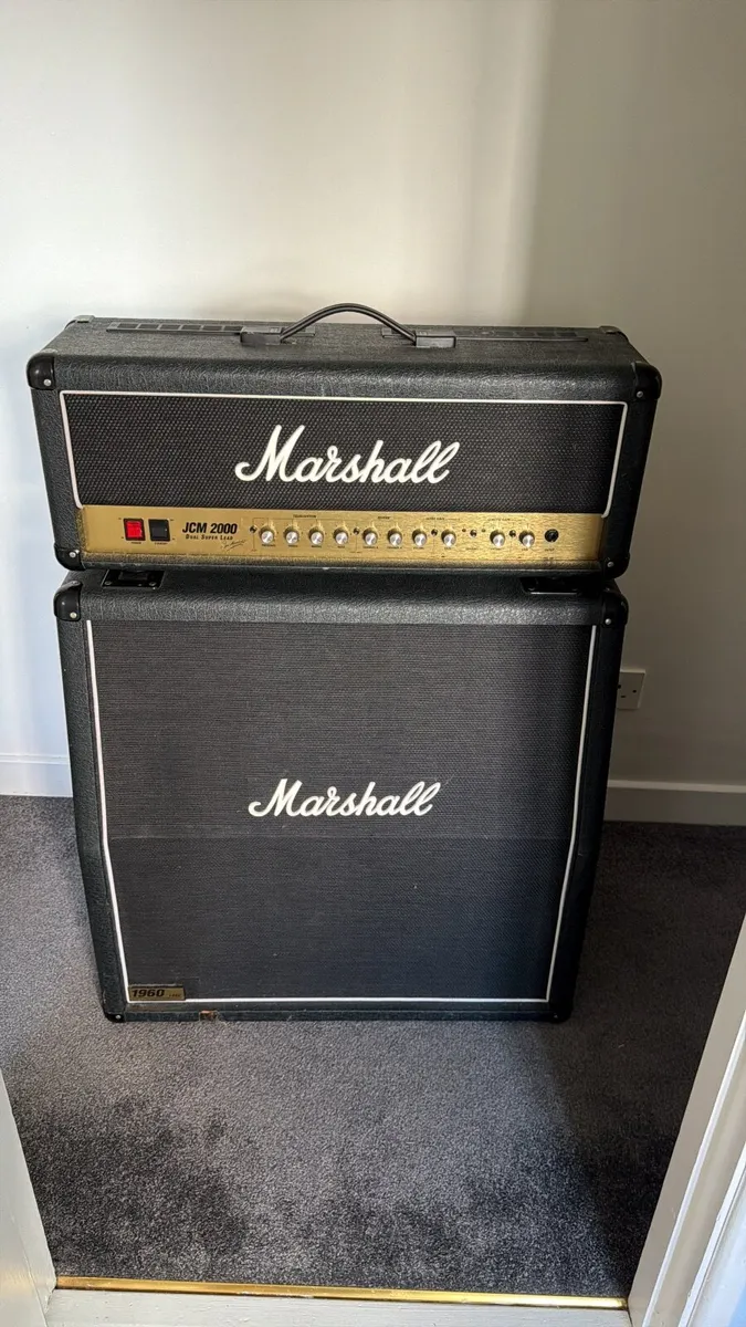 Music equipment - Image 1