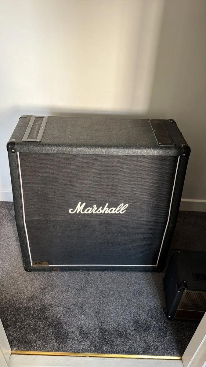 Music equipment - Image 2