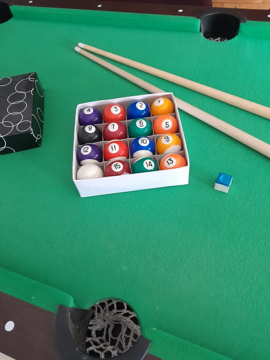 Pool table - Image 2