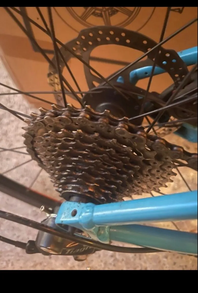 Cube attain bike - Image 4