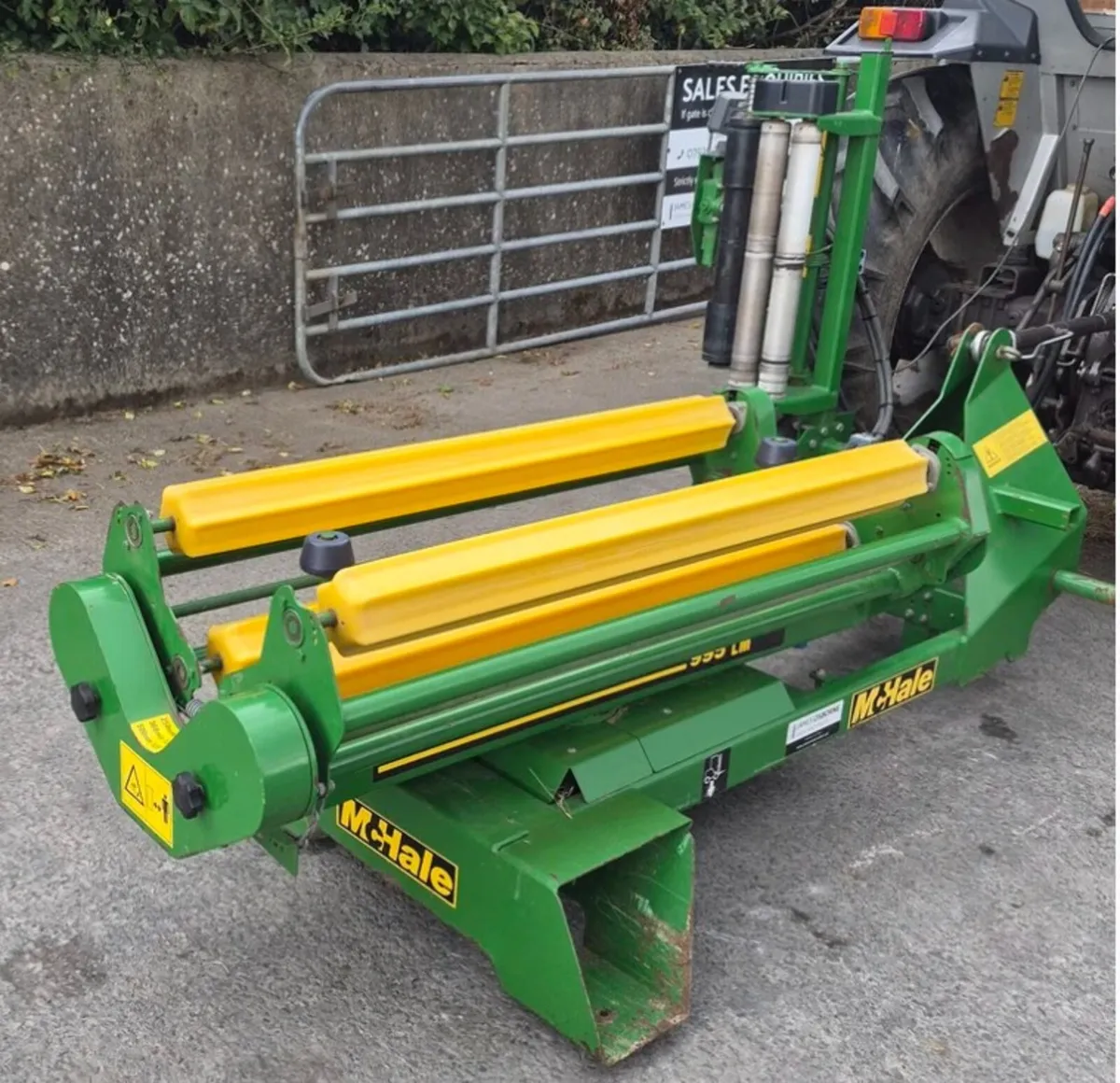 MCHALE 995LM SMALL BALE WRAPPER - Image 2