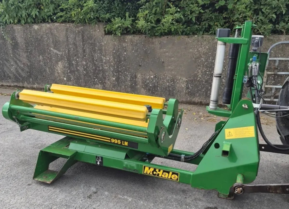 MCHALE 995LM SMALL BALE WRAPPER - Image 1