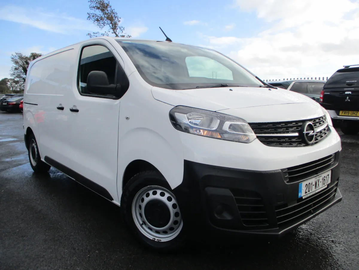 Opel Vivaro 1.5 DCI TWIN SLIDING DOORS €56/WEEK - Image 1