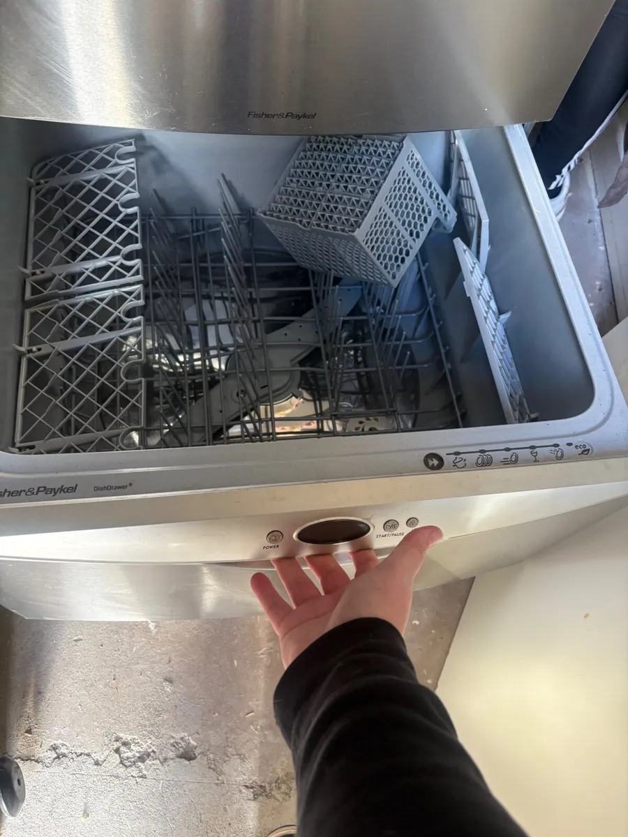 Fisher & Paykel Double DishDrawer Dishwasher - Image 4