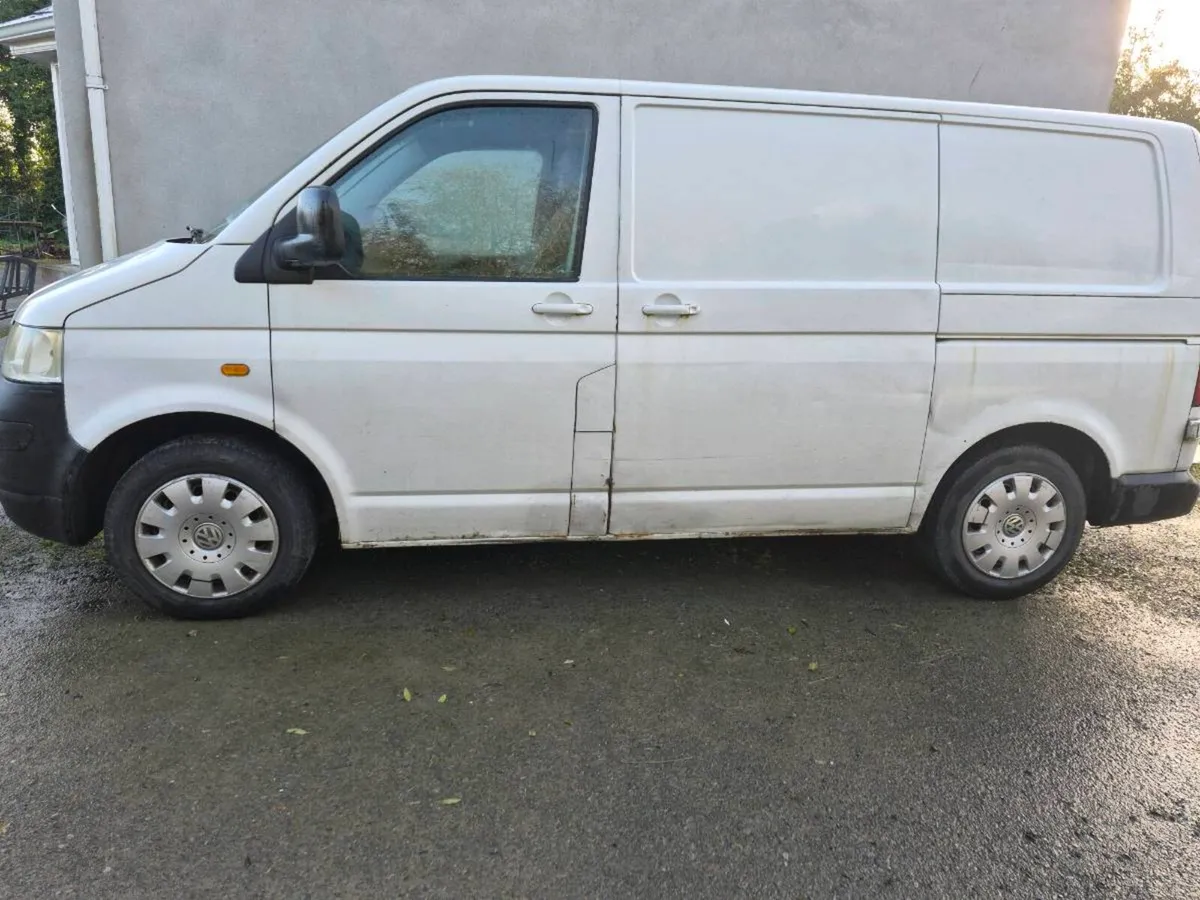 Volkswagen transporter - Image 2