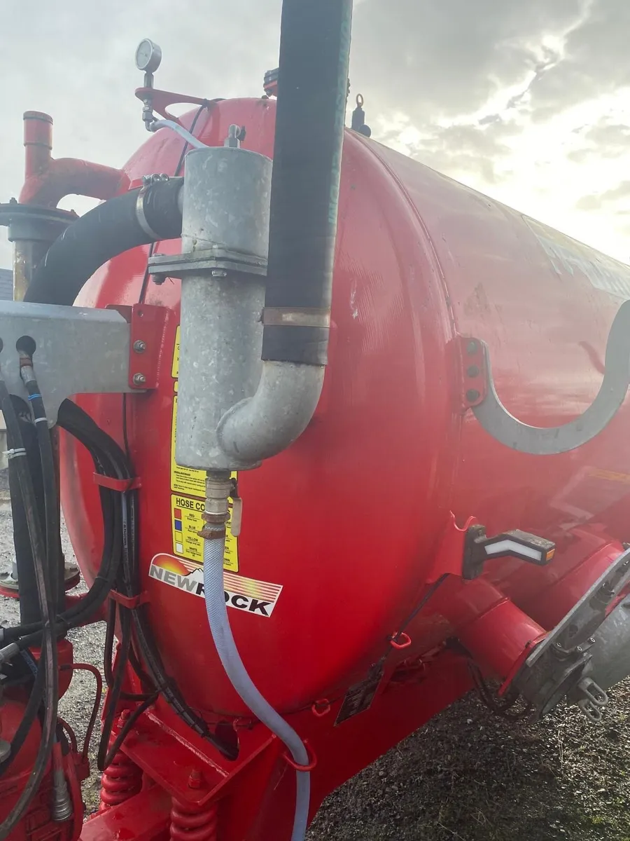 Newrock 1600 gallon slurry tanker - Image 1