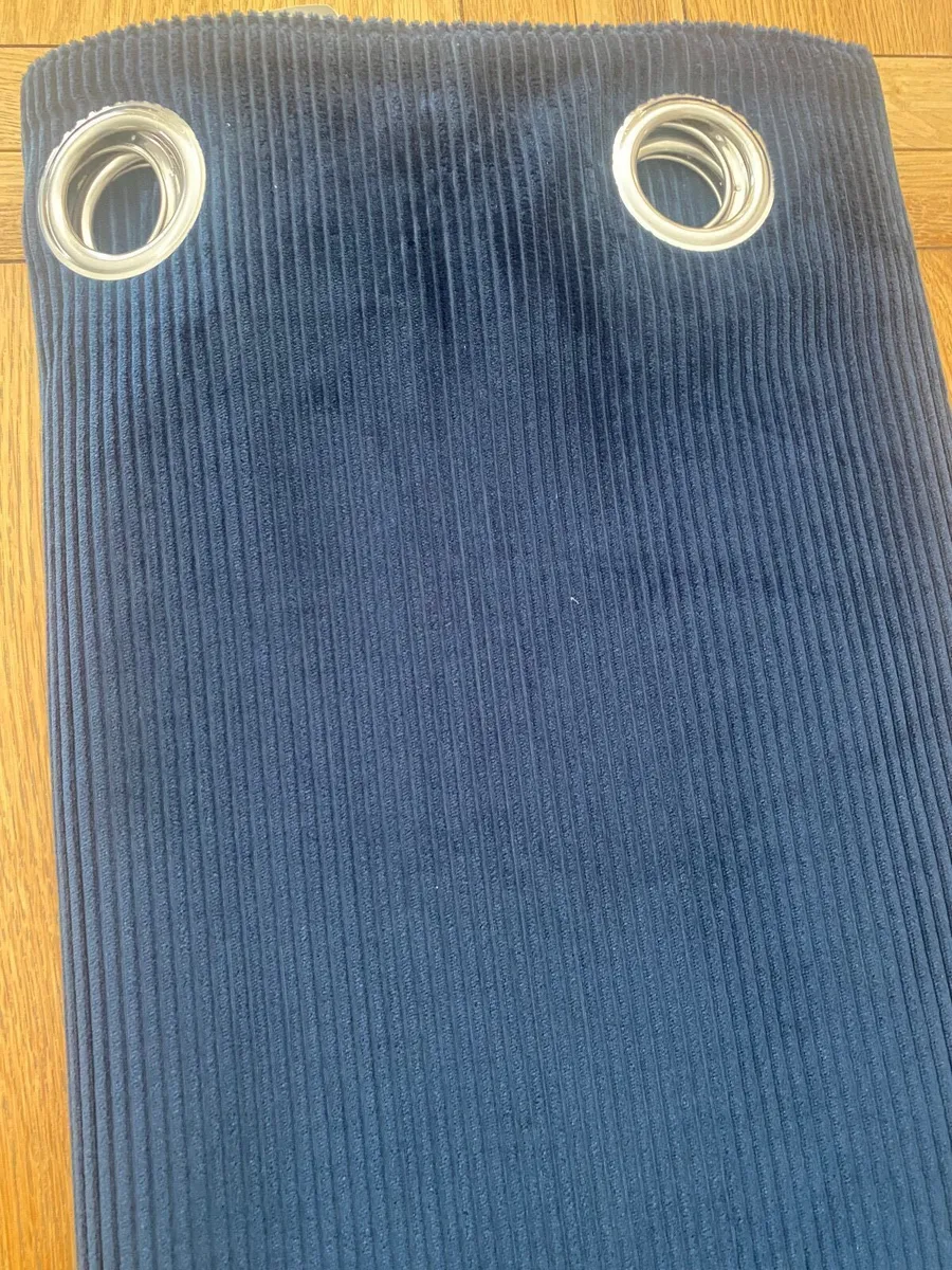 Curtains - Image 2