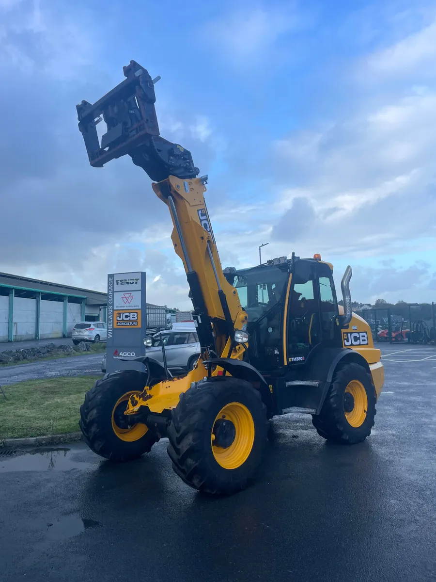 JCB 320S - Image 2
