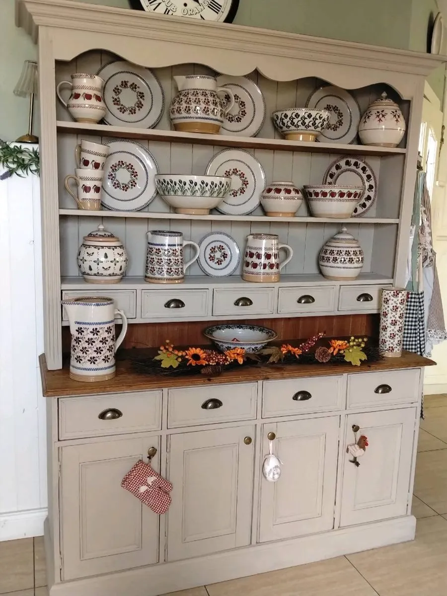 Solid kitchen dresser delivery arranged - Image 1