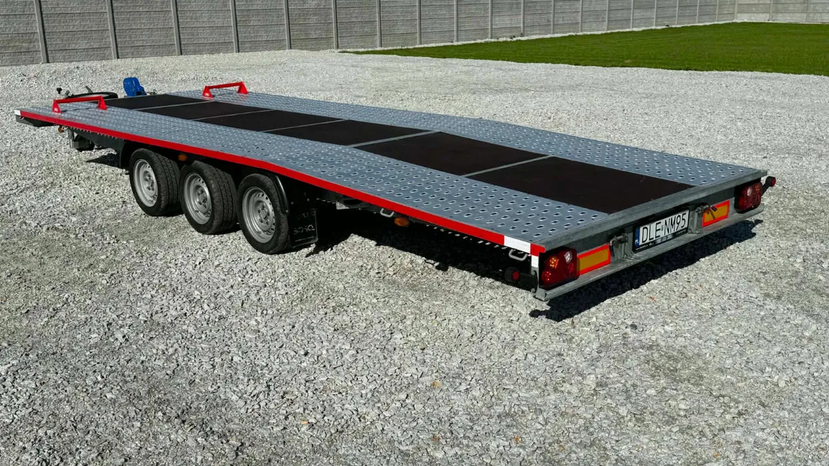 Jupiter Br3 .20 Ft Trailer .3 axles .Brand new - Image 1