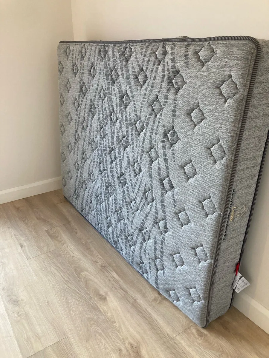 Mattress King Size 5x6’6 - Image 3