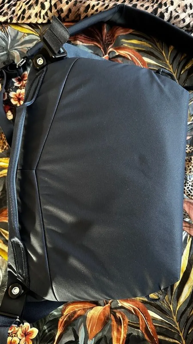 Peak Design Sling V2 6L Mint - Image 4