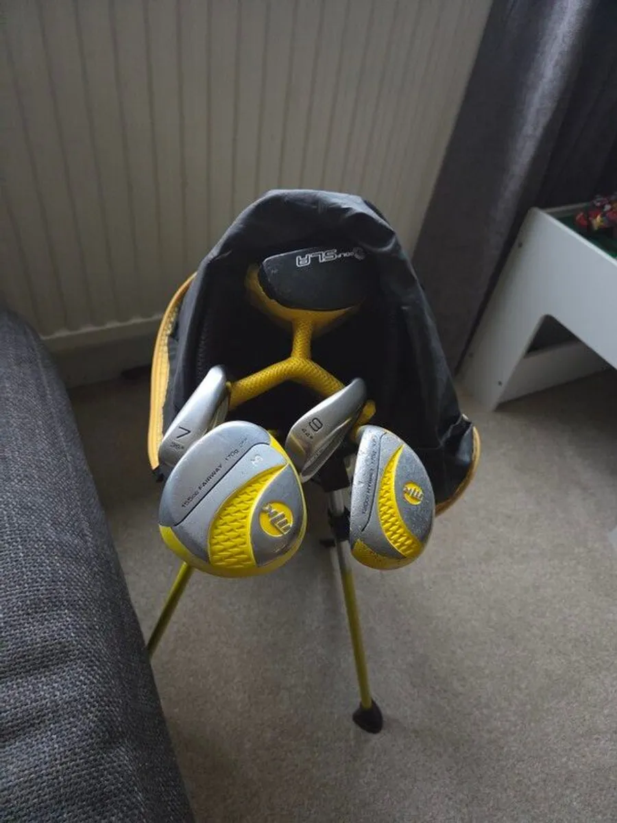 MKids Pro/Lite Junior Golf Club Set with Stand Bag. - Image 2