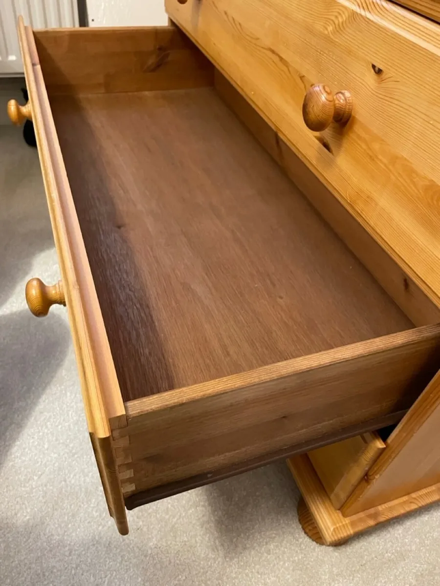 Chest of drawers - Image 2