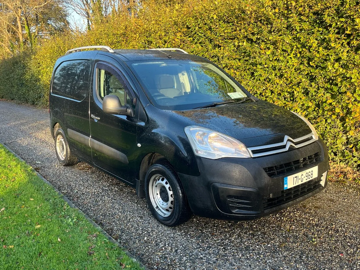 2017 Citroen Berlingo - Image 1