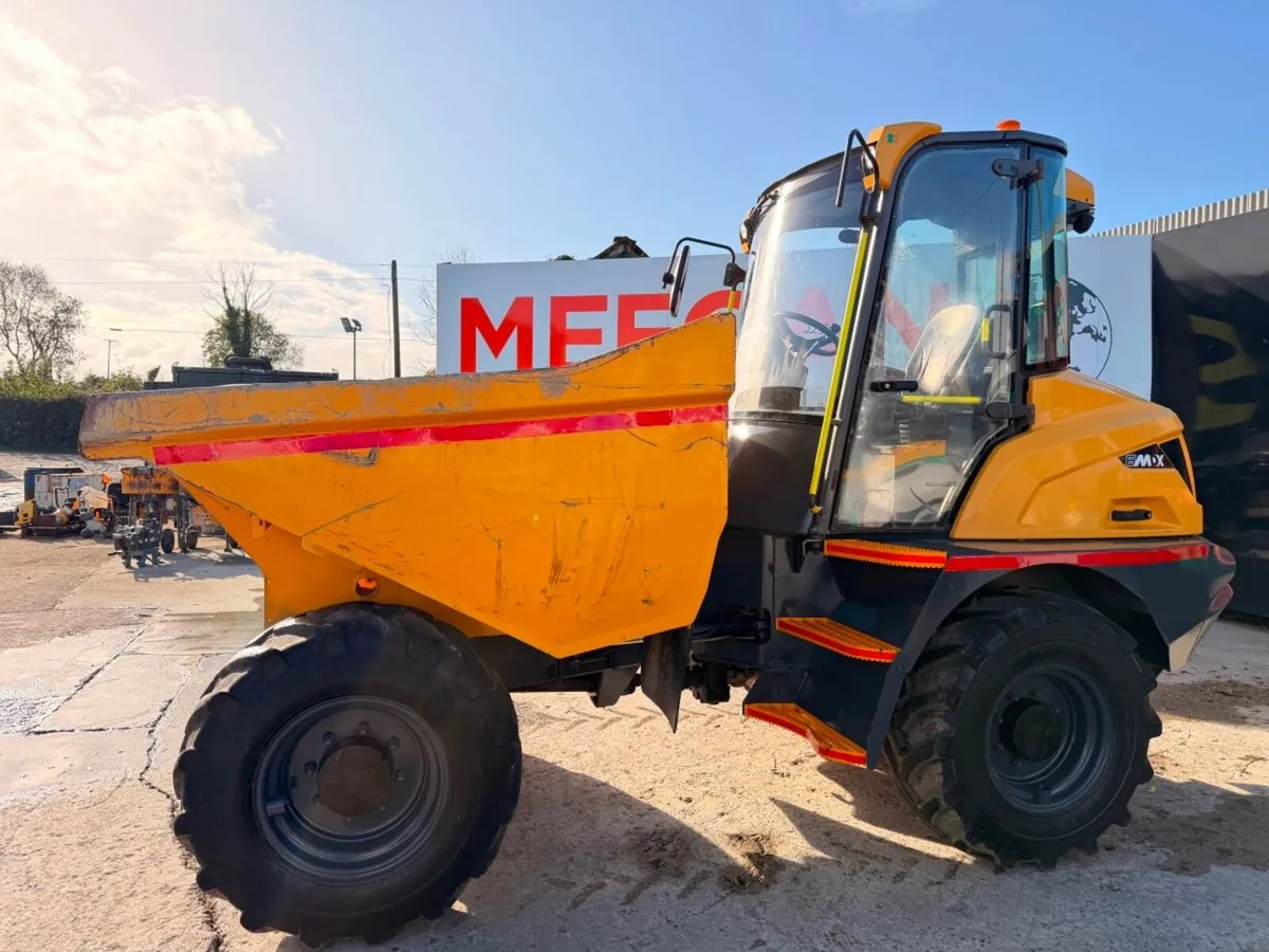 2022 Mecalac 6 ton cabbed dumper ....1,473 hrs ... - Image 3