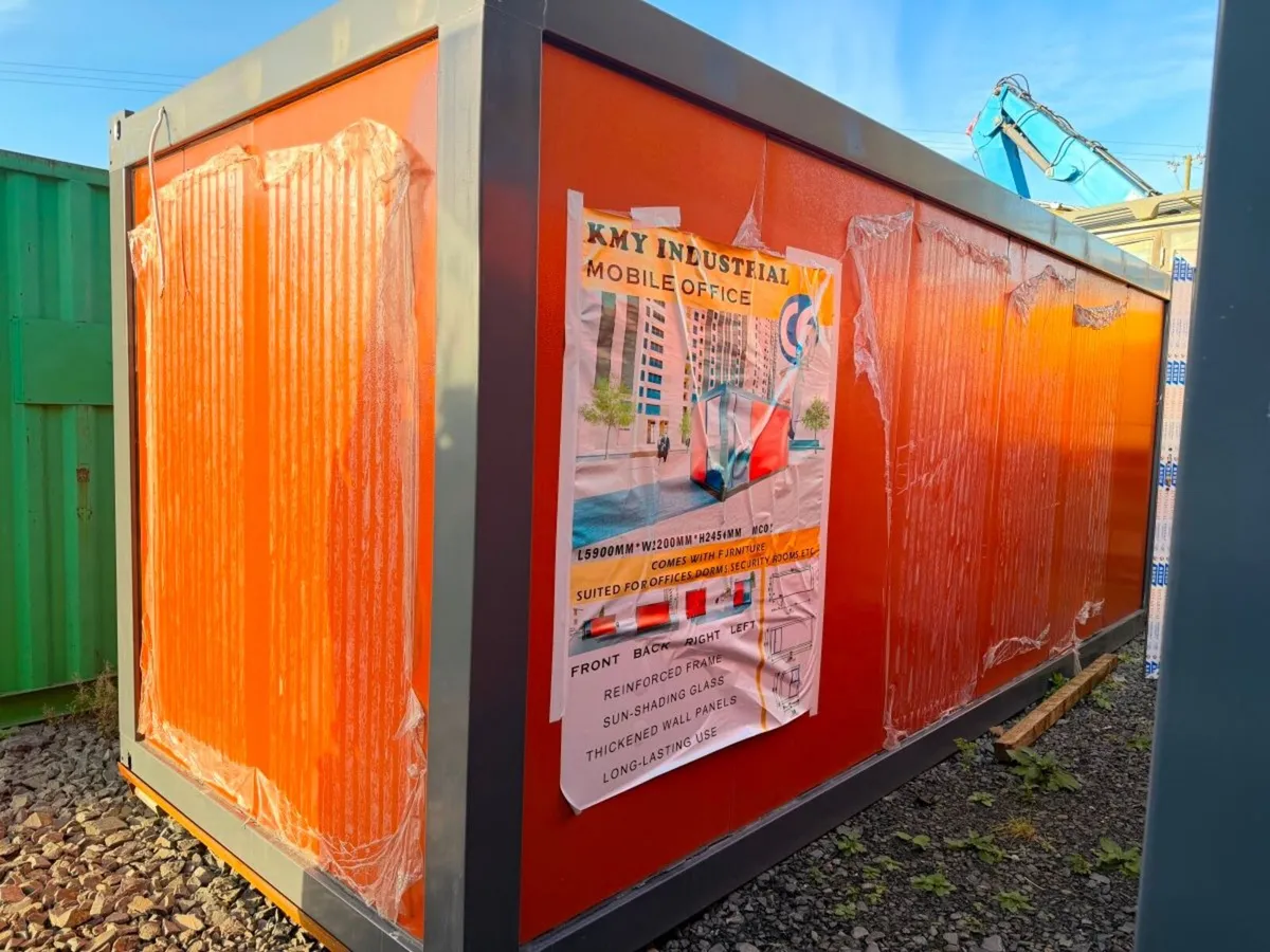 New 20ft Portable Office / Garden Room  Needs Fini - Image 3