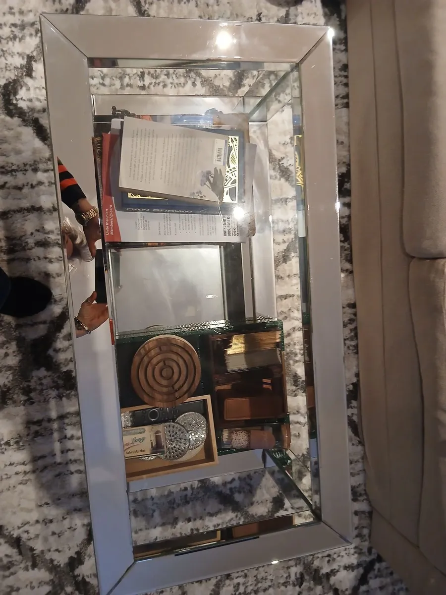 Mirrored coffee table - Image 4