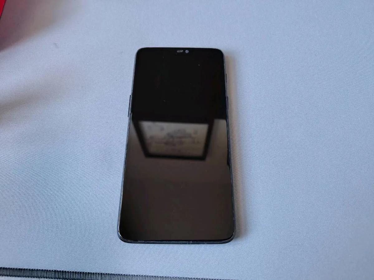 Oneplus 6 128Gb - Unlocked - Image 2