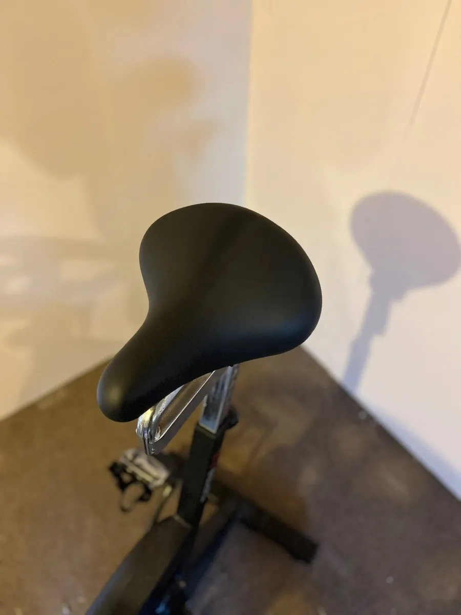 Spin bike - Image 4