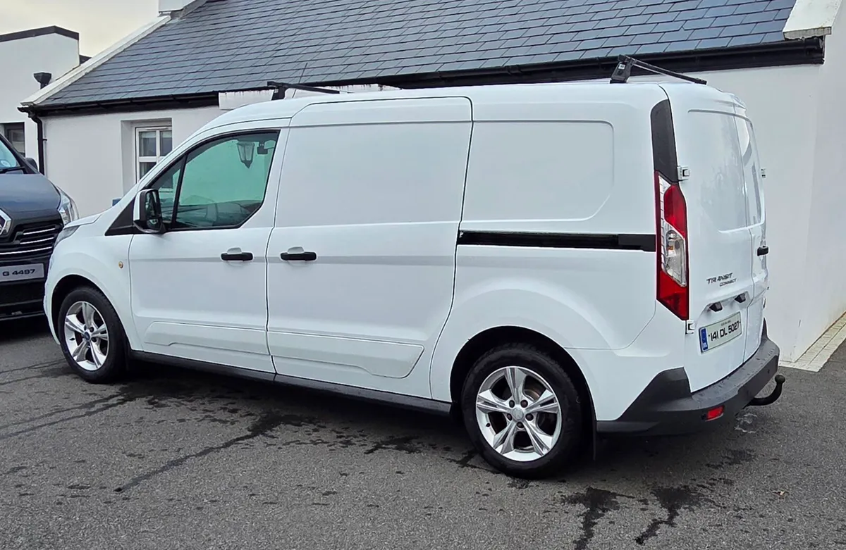 Ford Transit Connect 5 seater van - Image 3