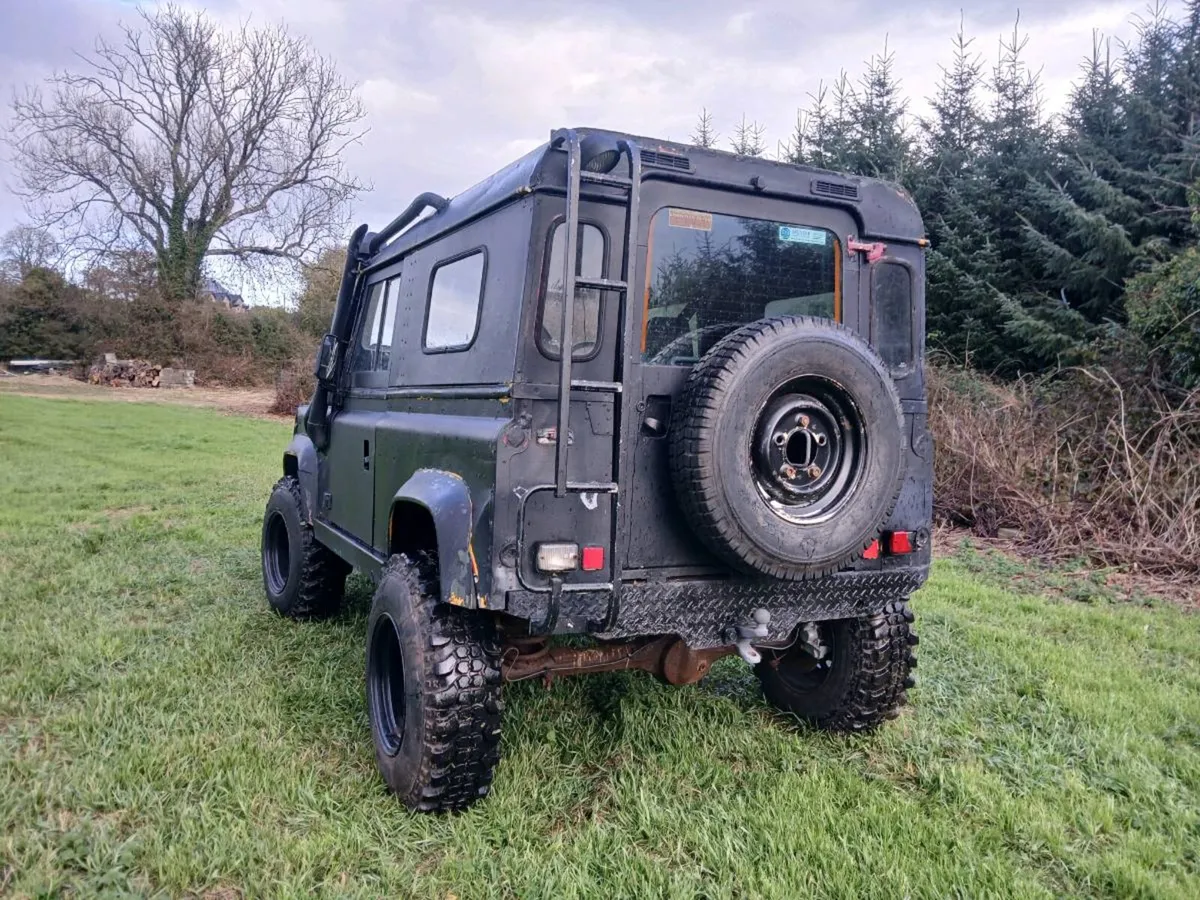 VINTAGE LANDROVER - Image 4