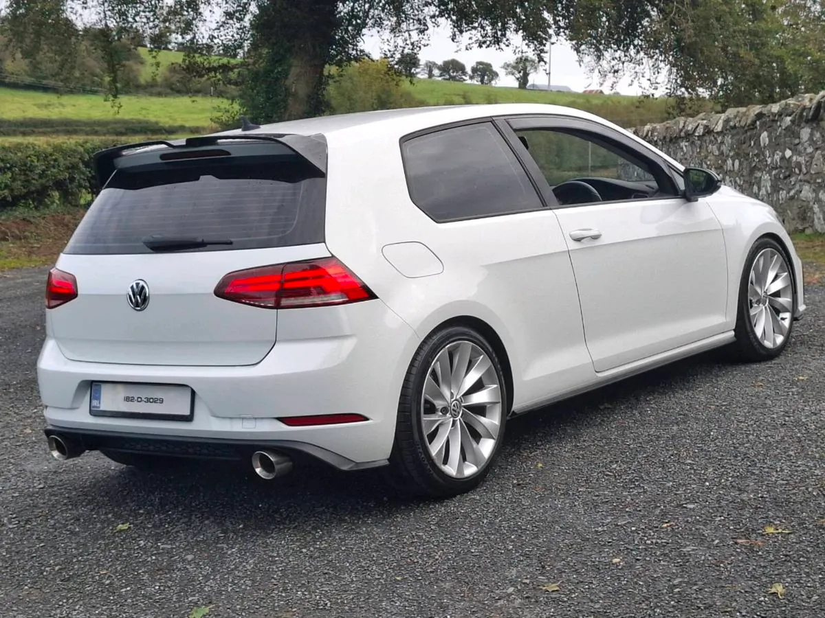 Volkswagen golf van 2018 - Image 3