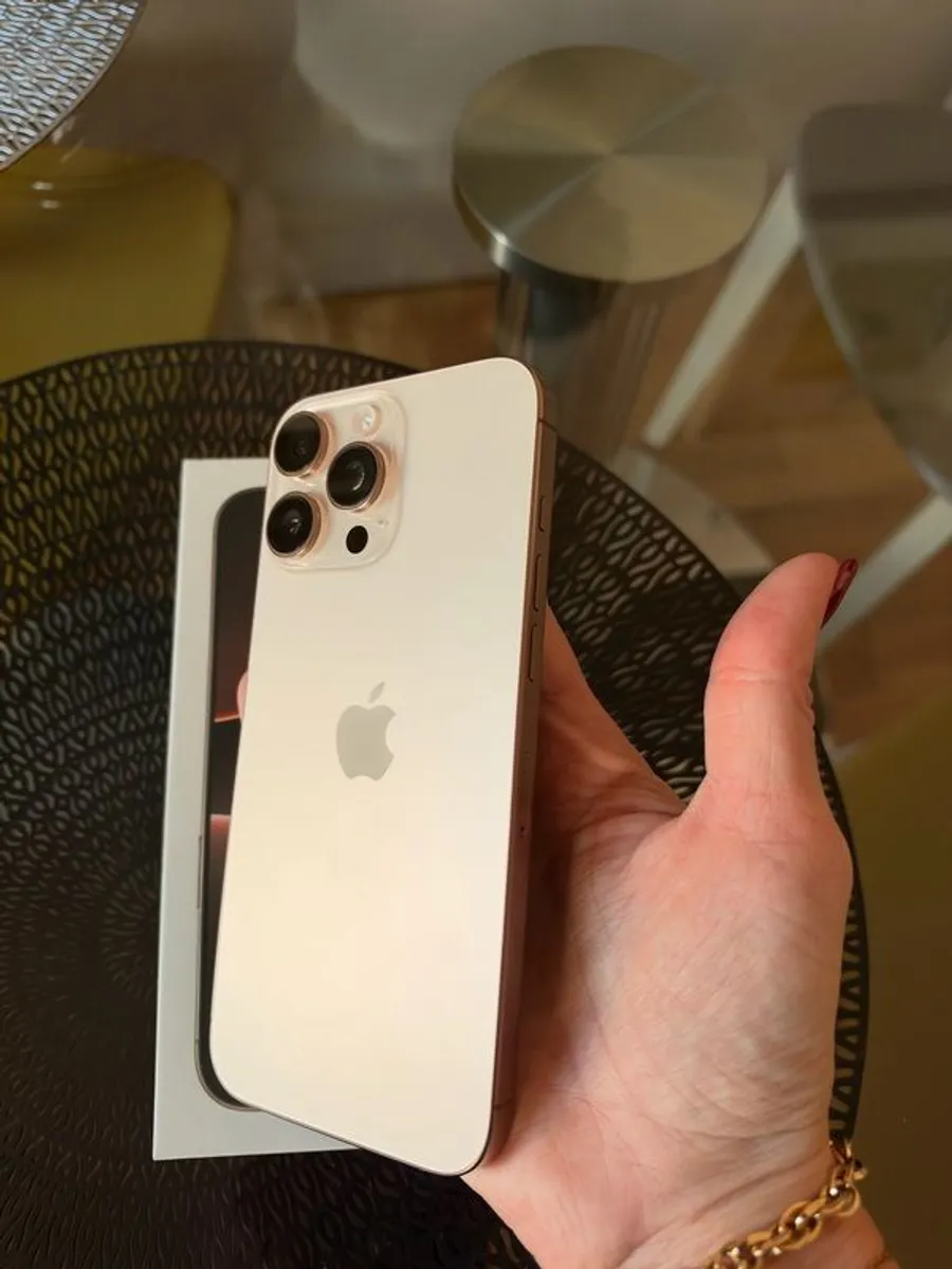 iPhone 16 Pro Max 256GB Desert Titanium - Image 2
