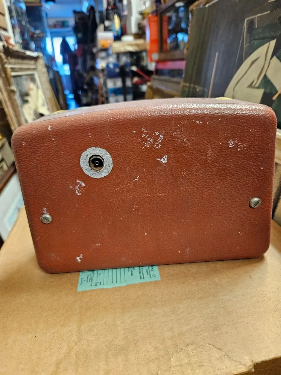 Vintage Radio - Image 2