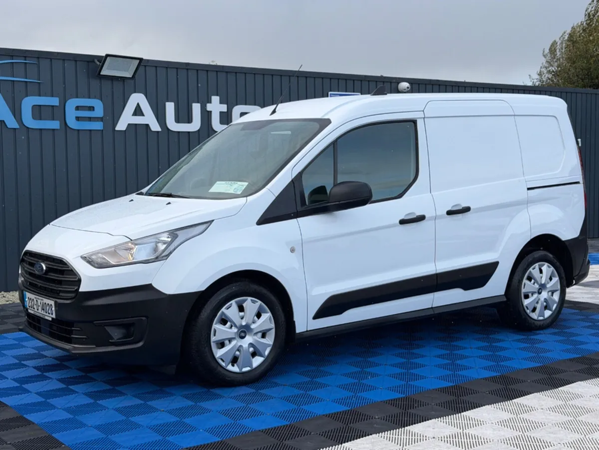 Ford Transit Connect 3 SEATER - 1.5L DIESEL - MANU - Image 3