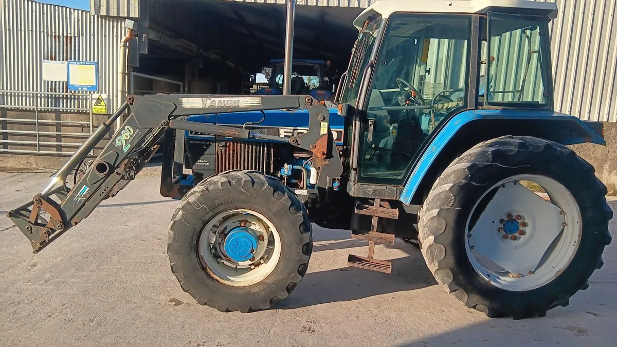 Ford 7740 with Tanco loader - Image 2