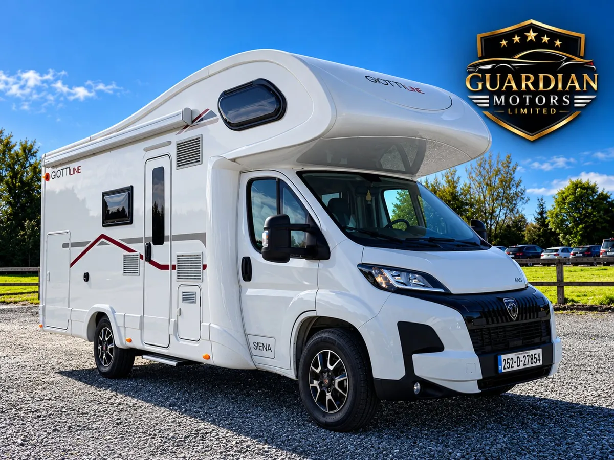 2025 GIOTTILINE SIENA 440 6 BERTH - Image 3