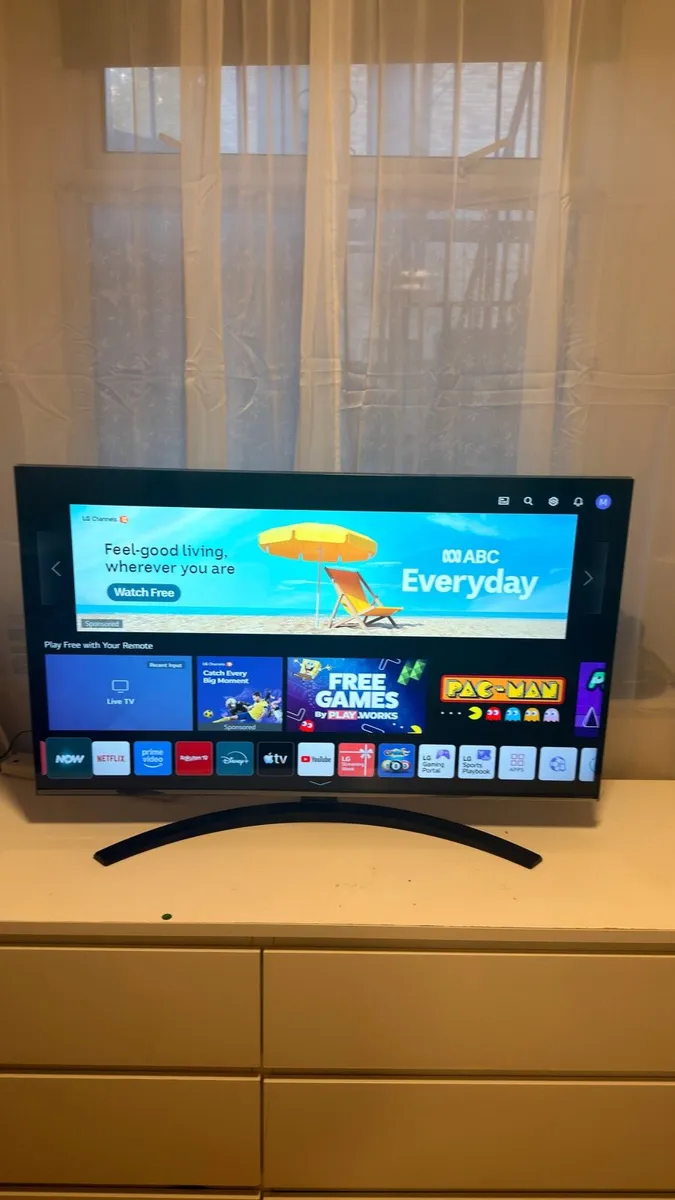LG NanoCell NANO76 43 inch TV 2022 - Image 1