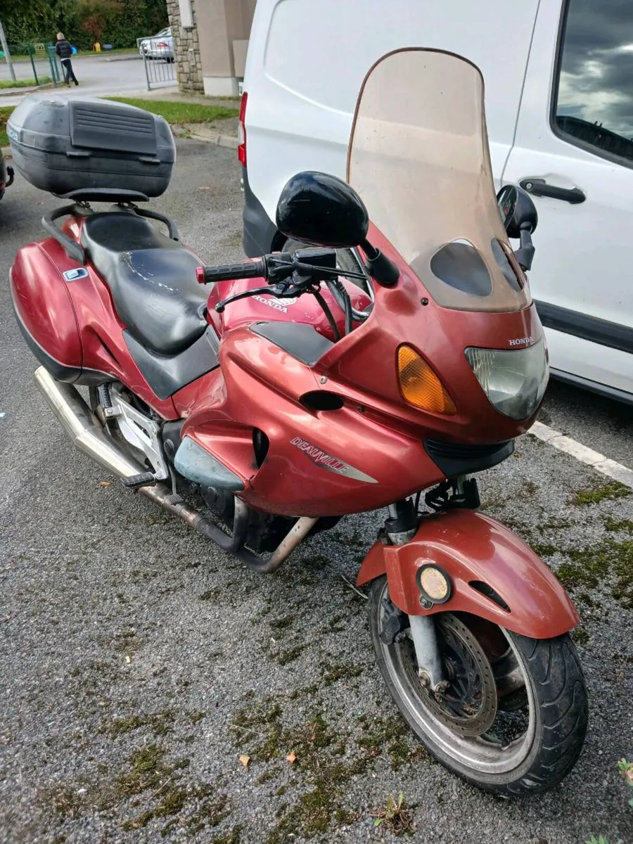 Honda 600 Deauville - Image 1