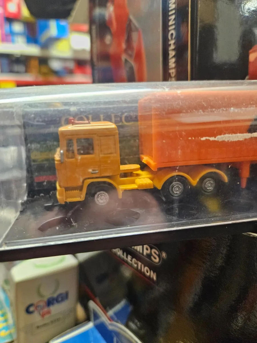 Corgi Truck 1.87 - Image 3