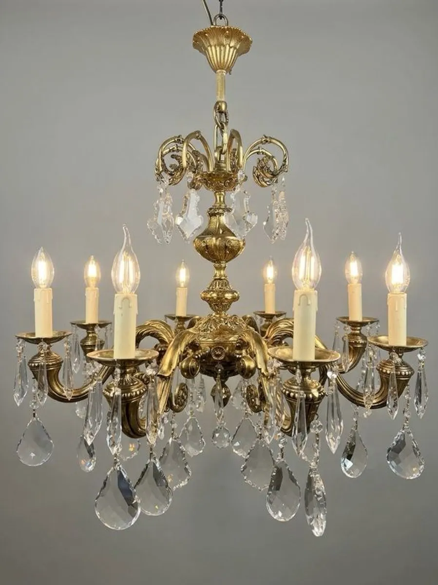 French Eight-Arm Brass & Crystal Chandelier - Image 1