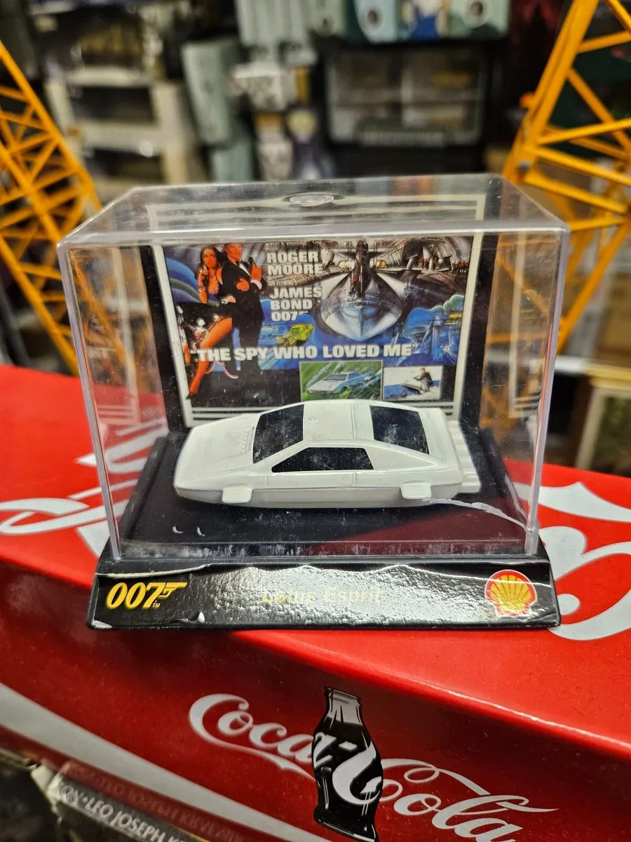 Corgi James Bond Lotus The Spy Who Loved Me