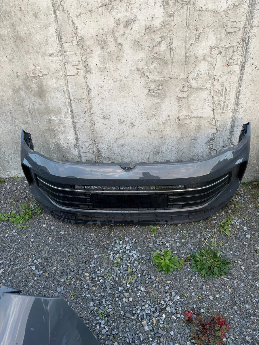 VW Tiguan 2024+ Bumpers - Image 1