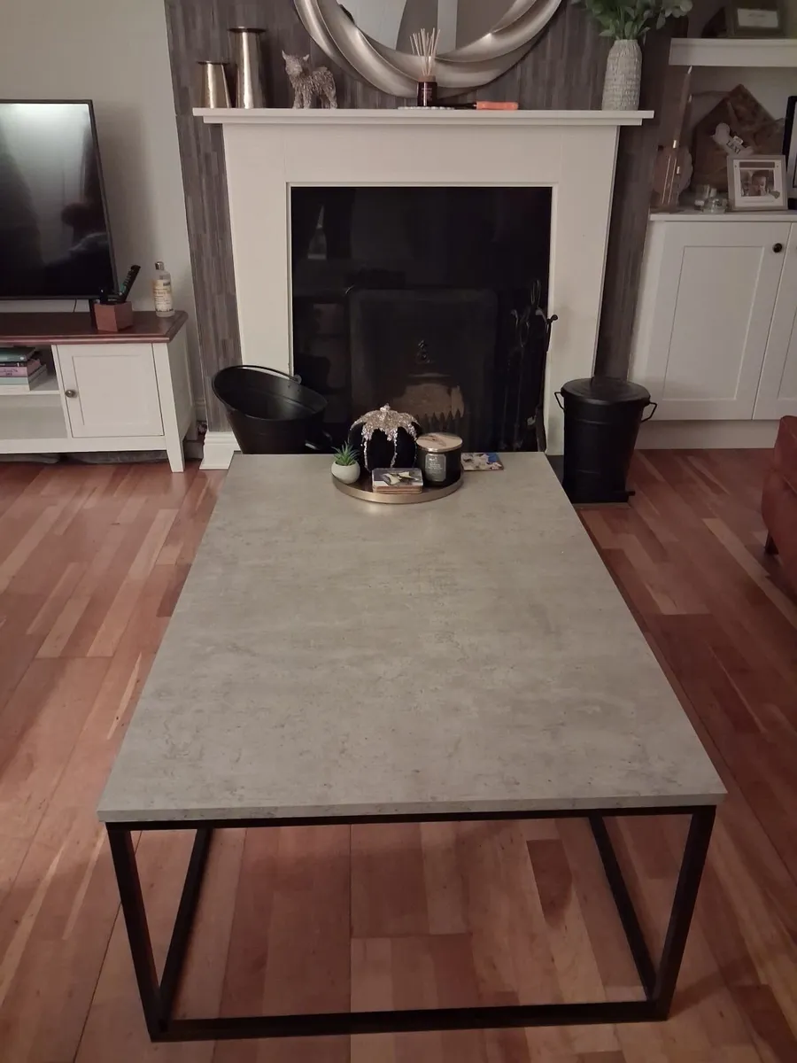 Coffee table - Image 2