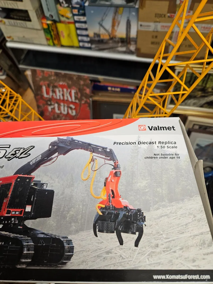 Corgi First Gear Komatsu Forestry Log Loader - Image 3