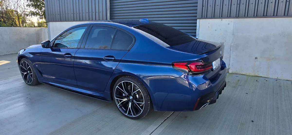 211 BMW 520D M-SPORT - Image 4