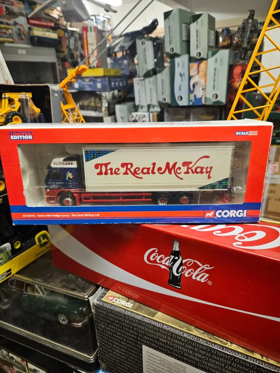 Corgi Volvo Rigid Truck 1.50 - Image 1