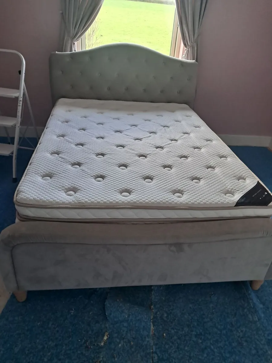 Double bed - Image 4