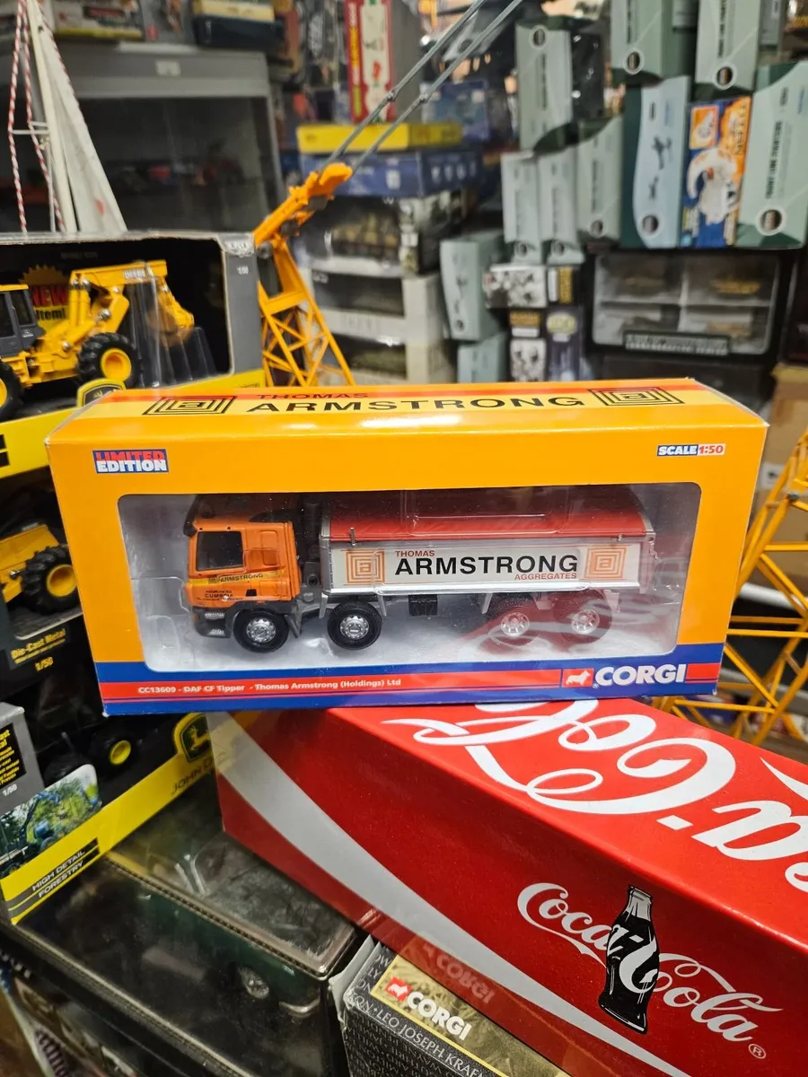 Corgi DAF Tipper Truck 1.50 - Image 1