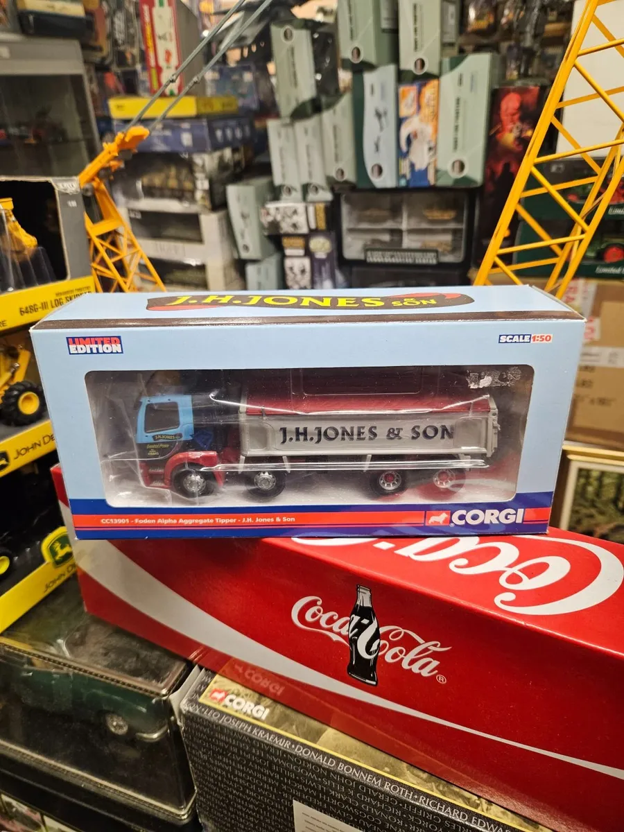 Corgi Foden Tipper Truck 1.50 - Image 1