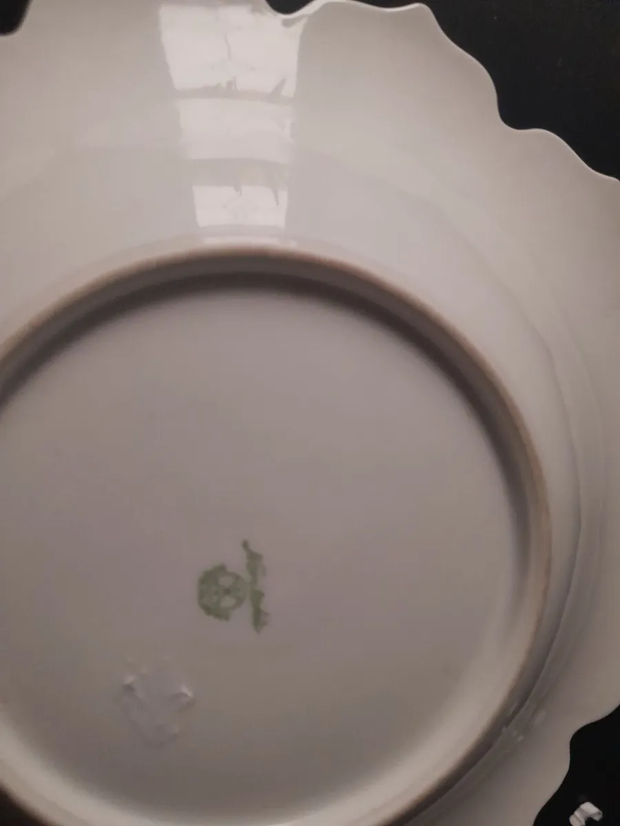 Antique bowl - Image 2