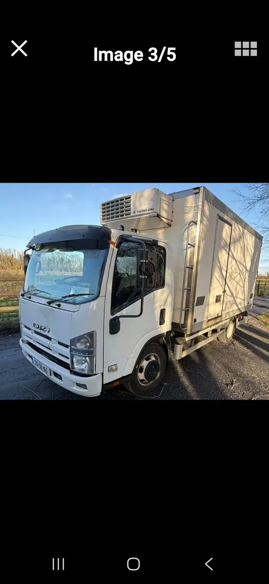 Isuzu NPR 145435KILOMETERS refrigerated, tail lift - Image 1