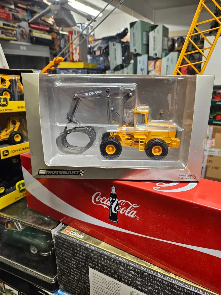 Corgi Motorart Volvo Forestry Log Loader 1.50 - Image 1