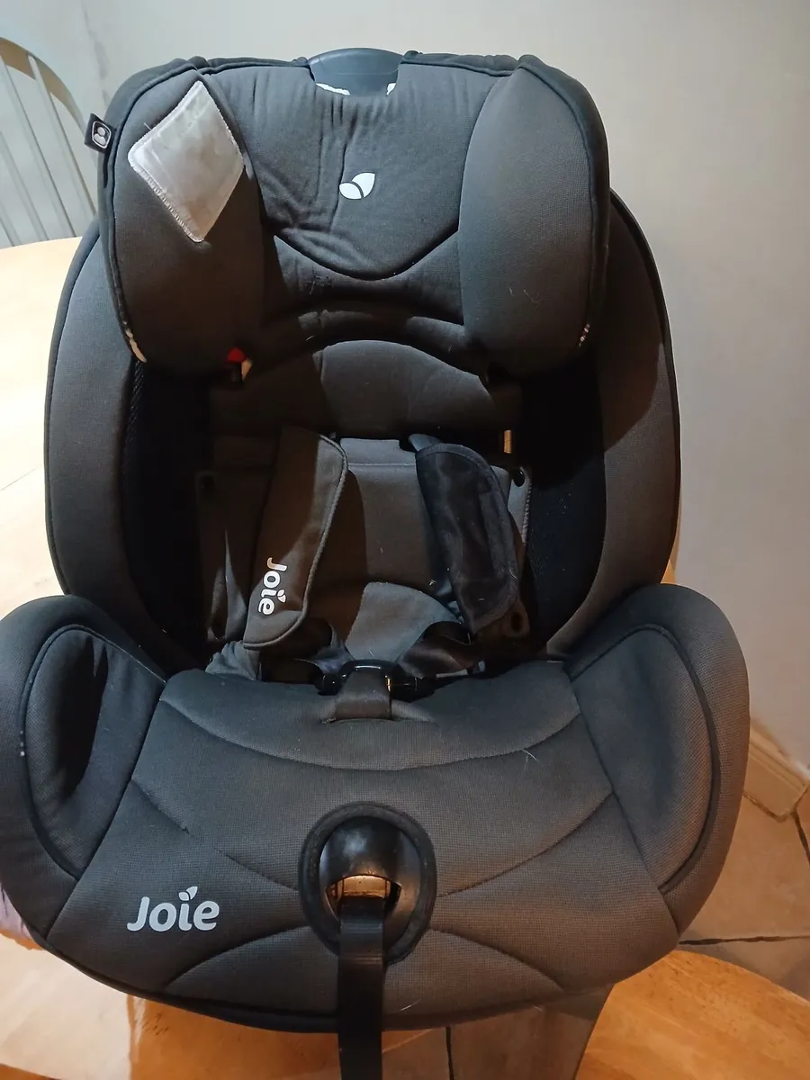 Car seat - Image 2