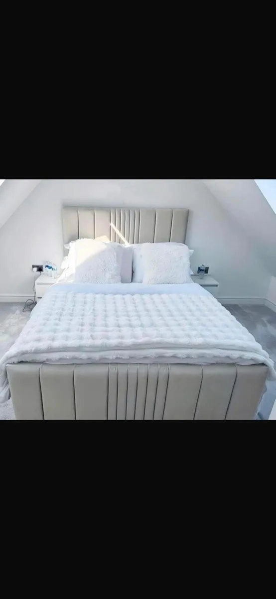 Bed - Image 3